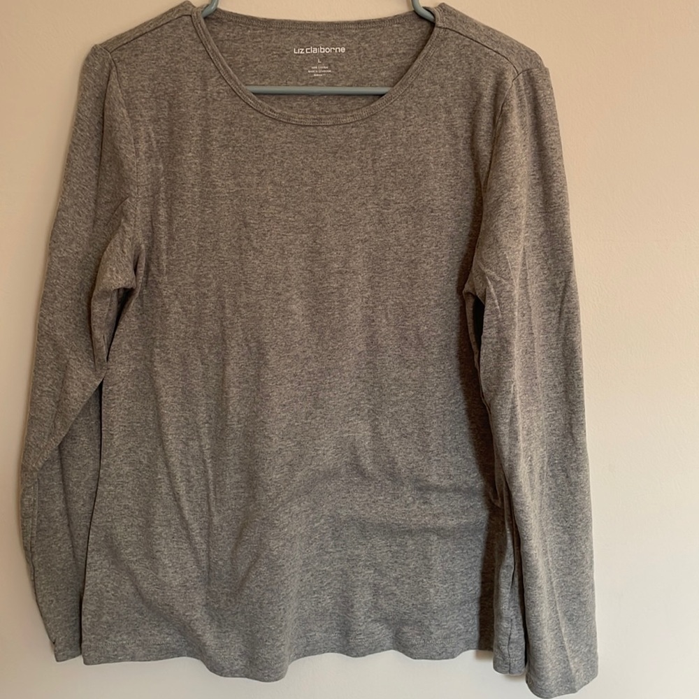Liz Claiborne, Large, Grey & Made out of 100% Cotton